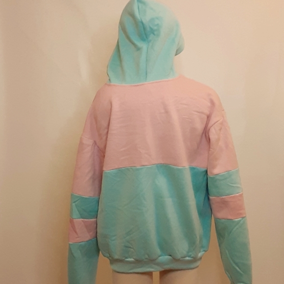 Long sleeved pullover hoodie NWOT Women's L unbranded - Picture 5 of 5